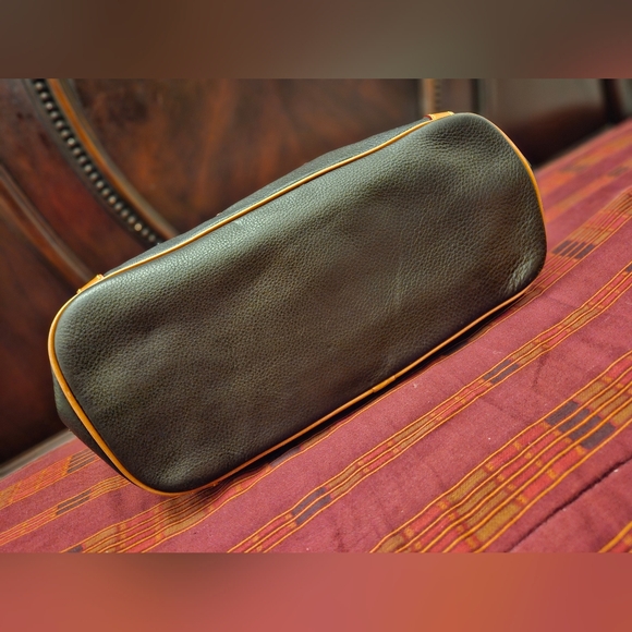 DOONEY BOURKE Florentine Kristen Black Leather Shoulder Tote Bag - Picture 7 of 16